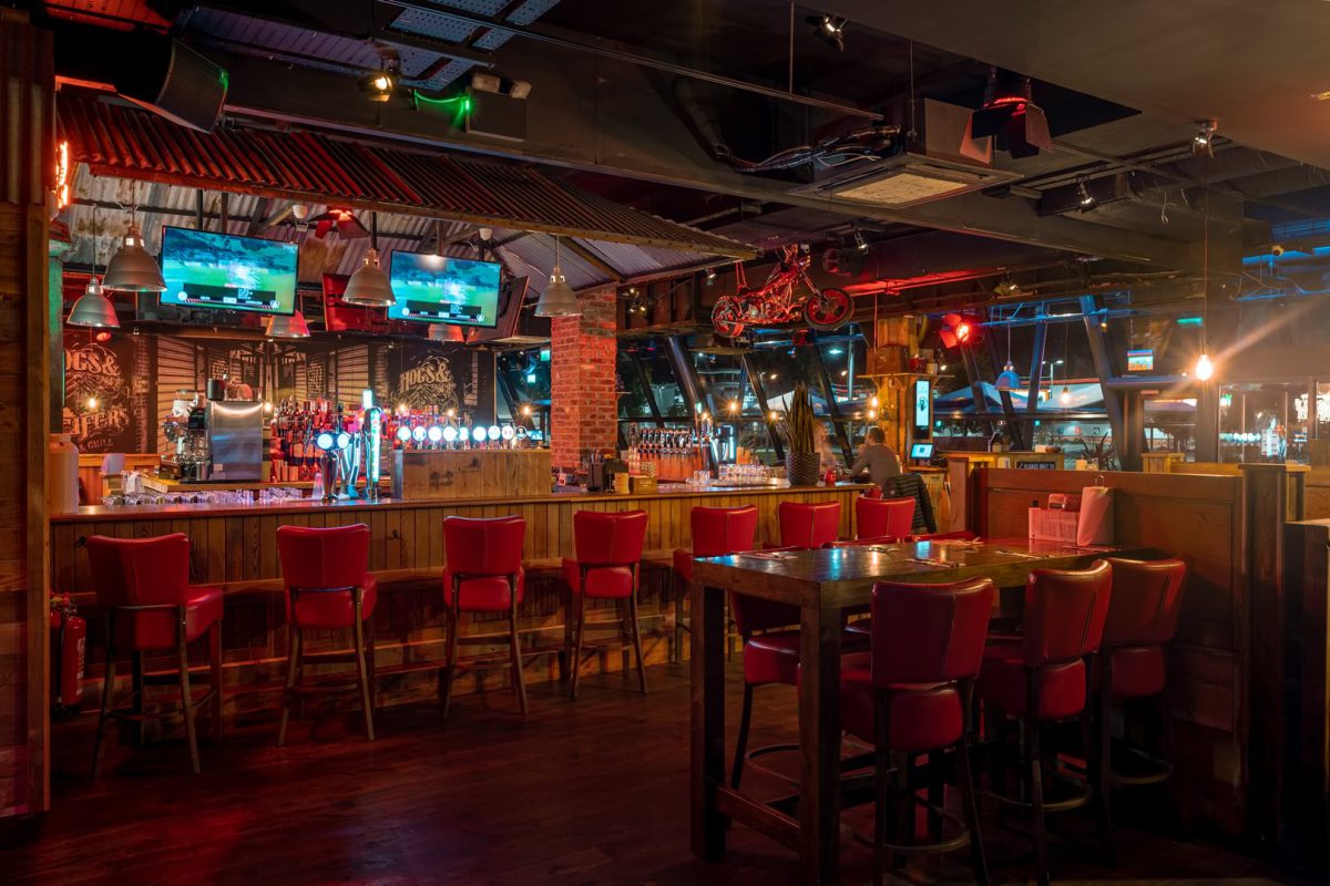 Hogs & Heifers Swords interior with bar seating